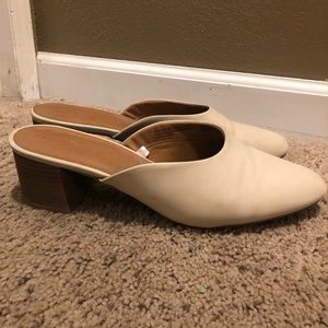 Bone faux leather mules